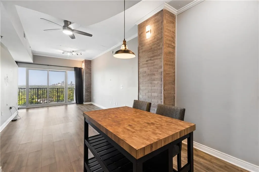 250 Pharr Road Ne Unit 1716, Atlanta, Georgia 30305, 1 Bedroom Bedrooms, 0 ,1 BathroomBathrooms,Residential,For Sale,250 Pharr Road Ne Unit 1716,7752402