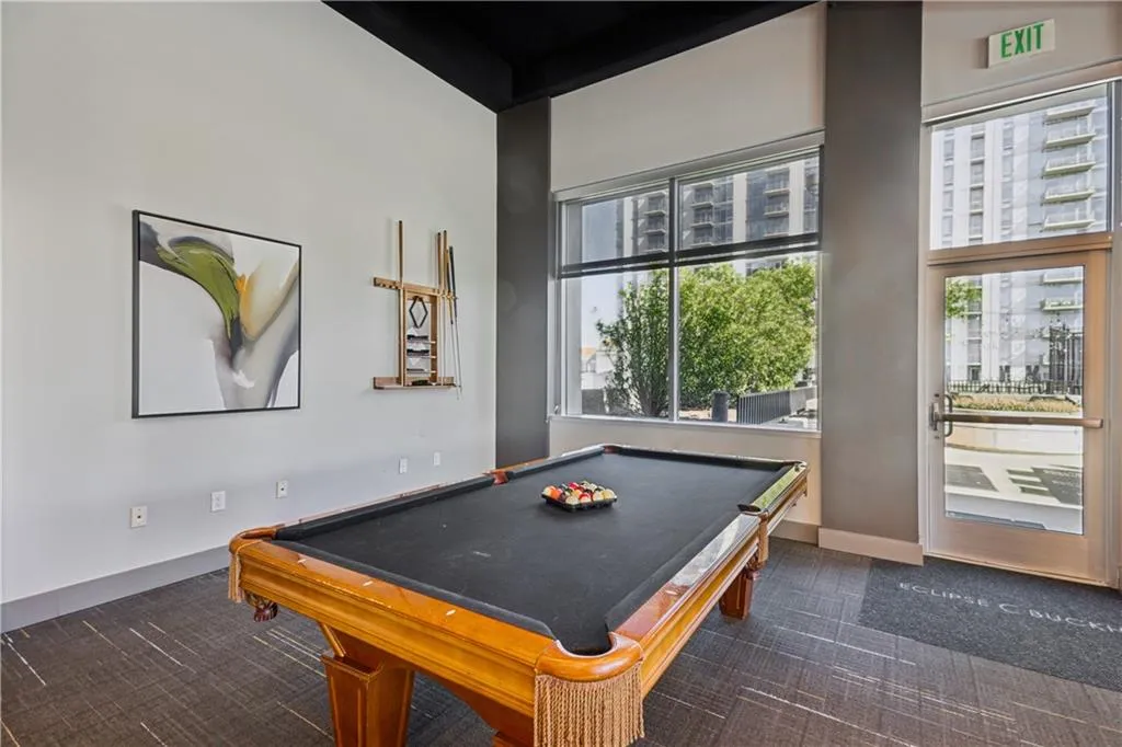 250 Pharr Road Ne Unit 1716, Atlanta, Georgia 30305, 1 Bedroom Bedrooms, 0 ,1 BathroomBathrooms,Residential,For Sale,250 Pharr Road Ne Unit 1716,7752402
