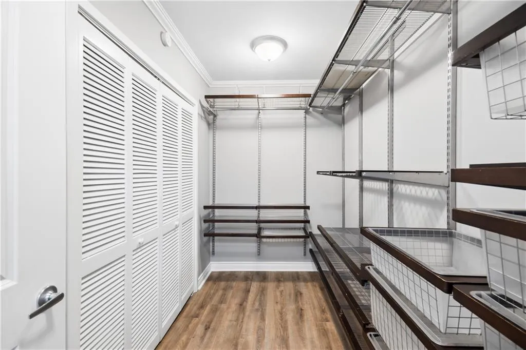 250 Pharr Road Ne Unit 1716, Atlanta, Georgia 30305, 1 Bedroom Bedrooms, 0 ,1 BathroomBathrooms,Residential,For Sale,250 Pharr Road Ne Unit 1716,7752402