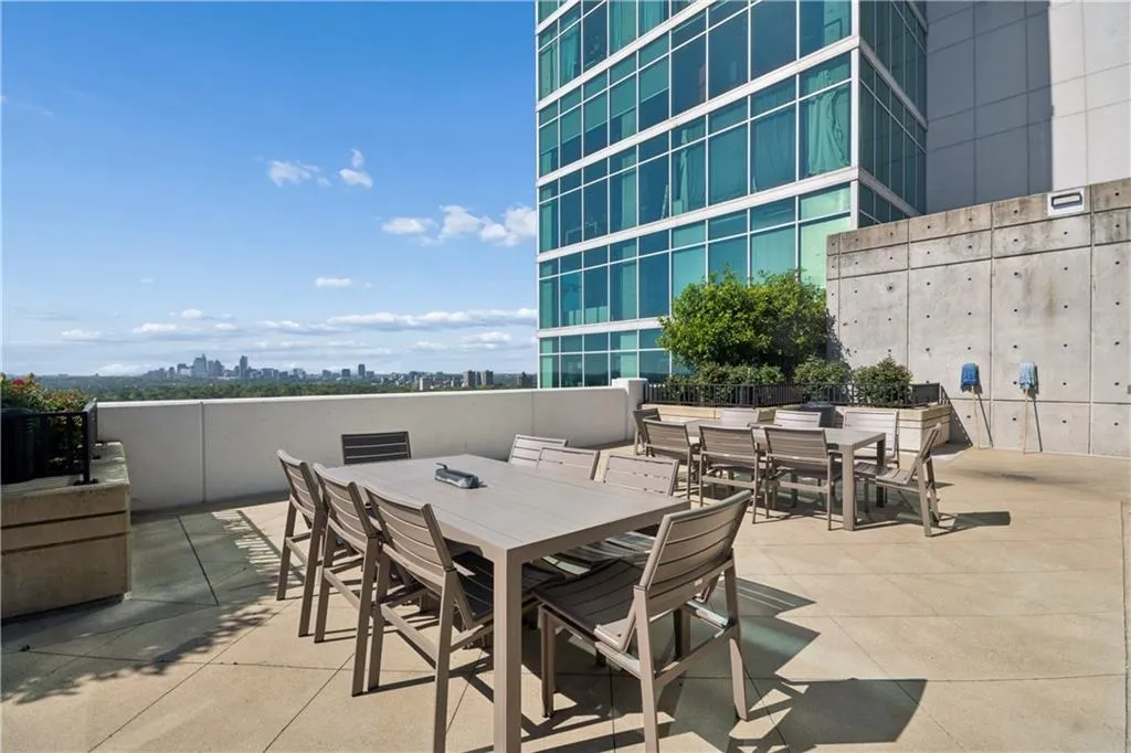 250 Pharr Road Ne Unit 1716, Atlanta, Georgia 30305, 1 Bedroom Bedrooms, 0 ,1 BathroomBathrooms,Residential,For Sale,250 Pharr Road Ne Unit 1716,7752402
