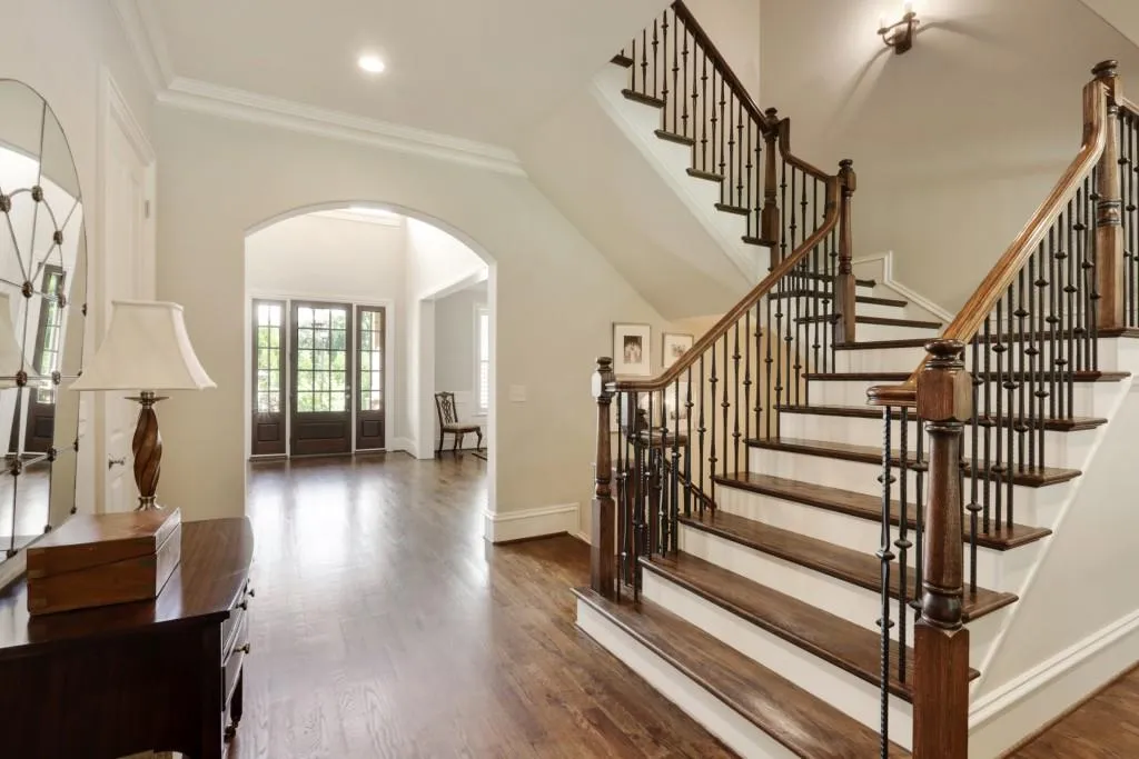5370 High Point Manor, Atlanta, Georgia 30342, 6 Bedrooms Bedrooms, ,7 BathroomsBathrooms,Residential,Sold,5370 High Point Manor,6069784