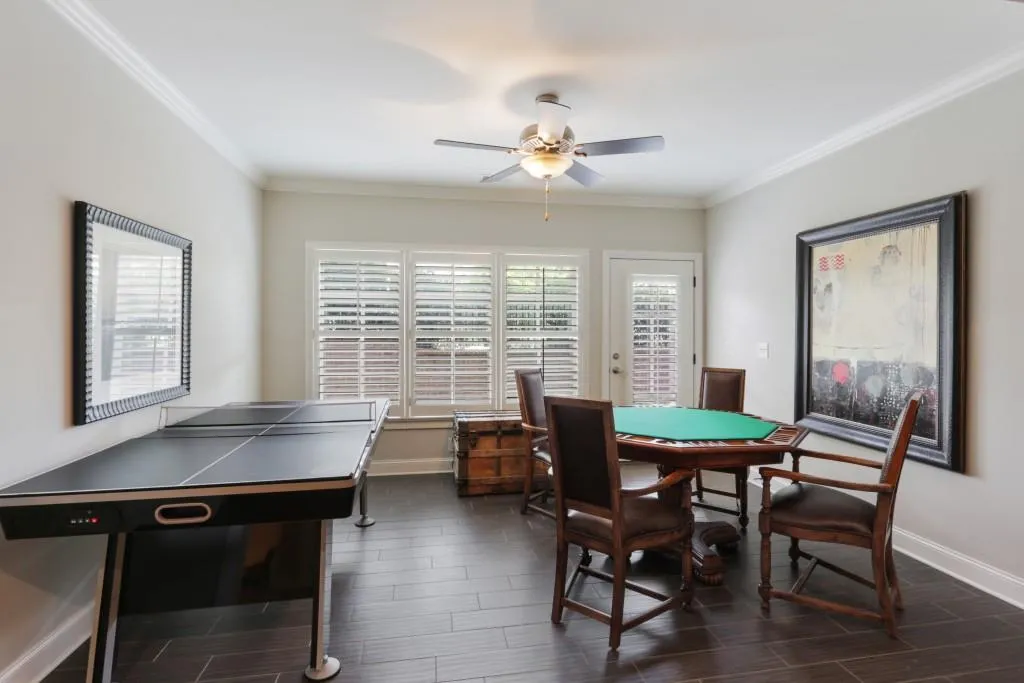 5370 High Point Manor, Atlanta, Georgia 30342, 6 Bedrooms Bedrooms, ,7 BathroomsBathrooms,Residential,Sold,5370 High Point Manor,6069784