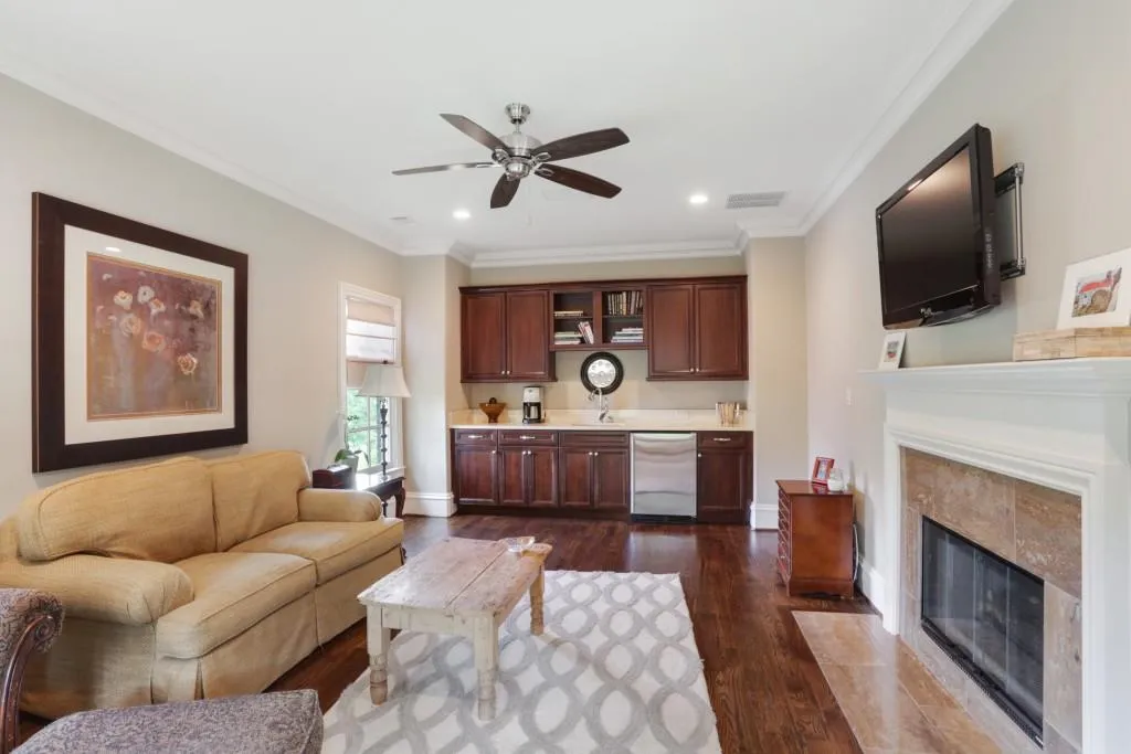 5370 High Point Manor, Atlanta, Georgia 30342, 6 Bedrooms Bedrooms, ,7 BathroomsBathrooms,Residential,Sold,5370 High Point Manor,6069784