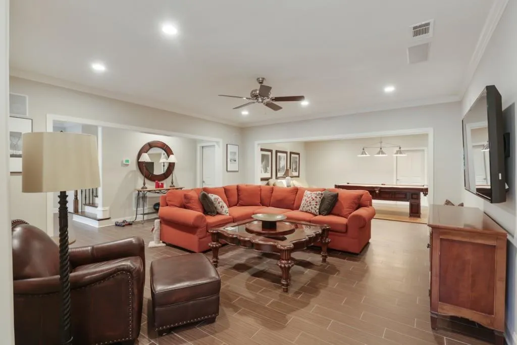 5370 High Point Manor, Atlanta, Georgia 30342, 6 Bedrooms Bedrooms, ,7 BathroomsBathrooms,Residential,Sold,5370 High Point Manor,6069784