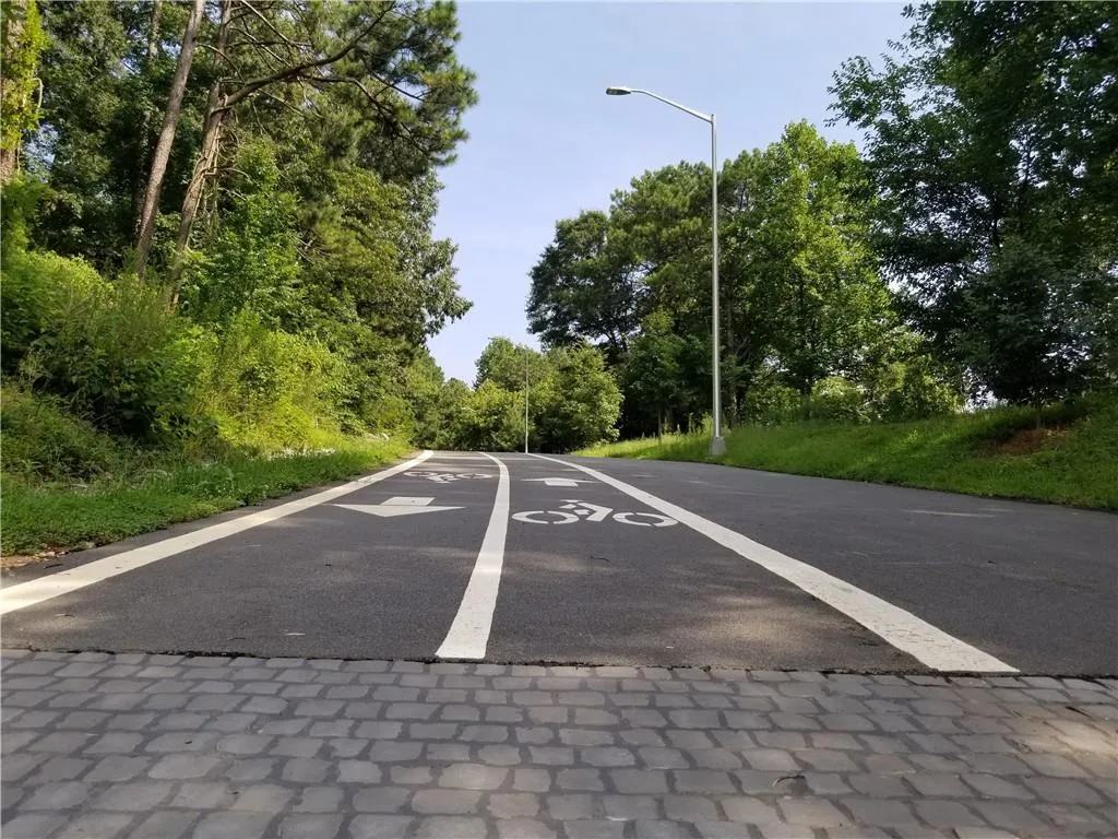 Walk, run, bike or jog - This park is for you!