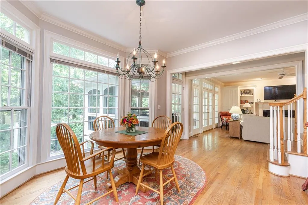 5760 Long Grove Drive, Atlanta, Georgia 30328, 5 Bedrooms Bedrooms, ,4 BathroomsBathrooms,Residential,Sold,5760 Long Grove Drive,6744416