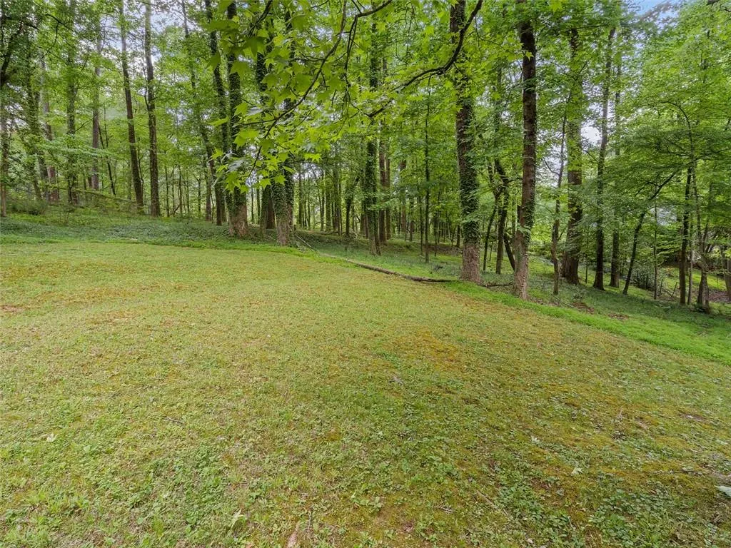 5230 Northside Drive Nw, Atlanta, Georgia 30327, 5 Bedrooms Bedrooms, ,3 BathroomsBathrooms,Residential,Sold,5230 Northside Drive Nw,7380303