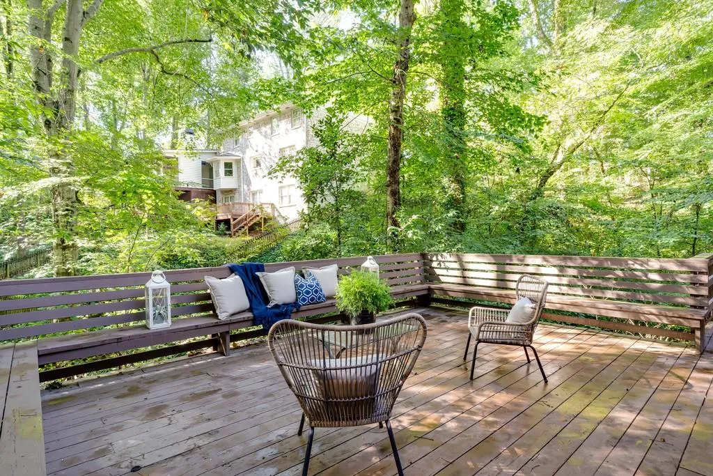 885 Landmark Drive Ne, Atlanta, Georgia 30342, 4 Bedrooms Bedrooms, ,3 BathroomsBathrooms,Residential,Sold,885 Landmark Drive Ne,6633127