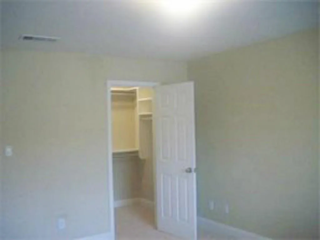 6980 Roswell Road Unit I-2, Sandy Springs, Georgia 30328, 1 Bedroom Bedrooms, ,1 BathroomBathrooms,Residential,Sold,6980 Roswell Road Unit I-2,5606786