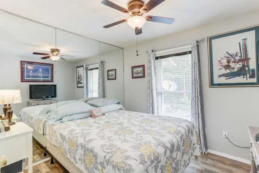 1506 Woodcliff Drive, Sandy Springs, Georgia 30350, 2 Bedrooms Bedrooms, ,1 BathroomBathrooms,Residential,Sold,1506 Woodcliff Drive,6596360