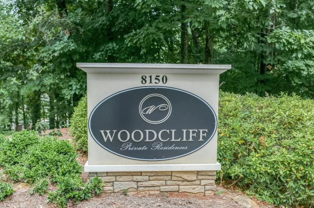 1506 Woodcliff Drive, Sandy Springs, Georgia 30350, 2 Bedrooms Bedrooms, ,1 BathroomBathrooms,Residential,Sold,1506 Woodcliff Drive,6596360