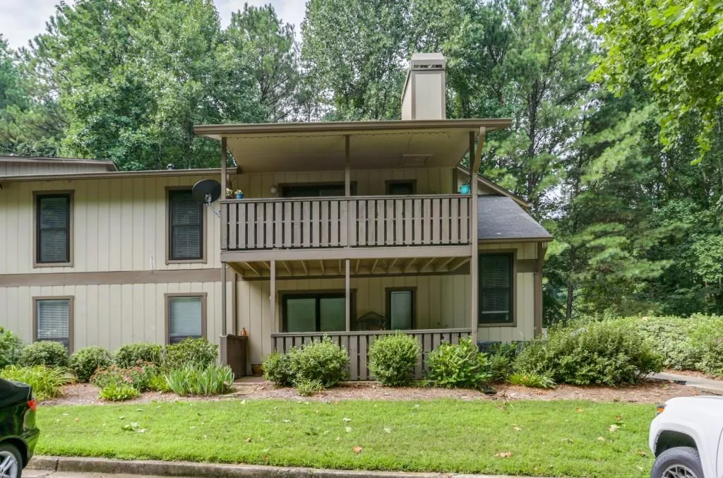 1506 Woodcliff Drive, Sandy Springs, Georgia 30350, 2 Bedrooms Bedrooms, ,1 BathroomBathrooms,Residential,Sold,1506 Woodcliff Drive,6596360