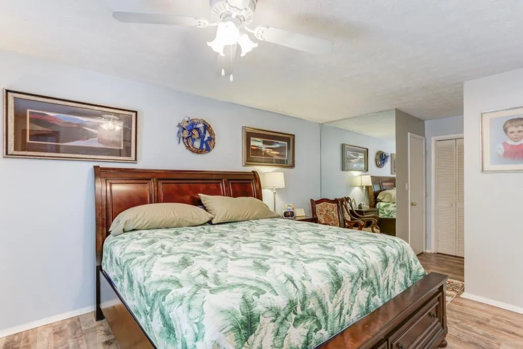 1506 Woodcliff Drive, Sandy Springs, Georgia 30350, 2 Bedrooms Bedrooms, ,1 BathroomBathrooms,Residential,Sold,1506 Woodcliff Drive,6596360