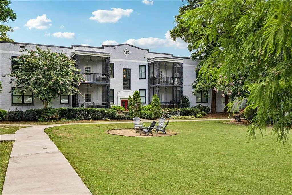 120 Peachtree Memorial Drive Nw Unit 120-3, Atlanta, Georgia 30309, 2 Bedrooms Bedrooms, ,2 BathroomsBathrooms,Residential,For Sale,120 Peachtree Memorial Drive Nw Unit 120-3,7654918 120 Peachtree Memorial Drive Nw Unit 120-3, Atlanta, Georgia 30309, 2 Bedrooms Bedrooms, ,2 BathroomsBathrooms,Residential,For Sale,120 Peachtree Memorial Drive Nw Unit 120-3,7654918