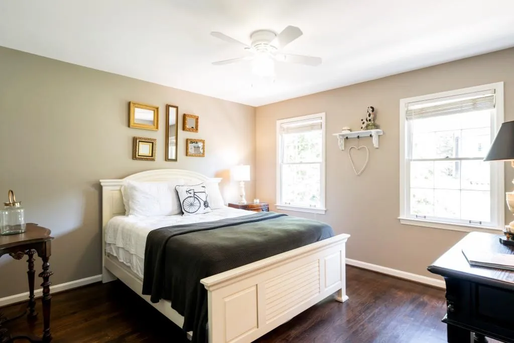195 Berwick Drive, Sandy Springs, Georgia 30328, 3 Bedrooms Bedrooms, ,2 BathroomsBathrooms,Residential,Sold,195 Berwick Drive,6076508