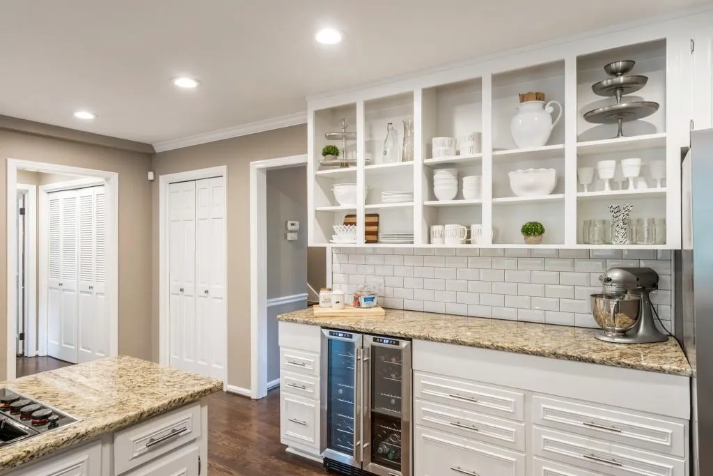 195 Berwick Drive, Sandy Springs, Georgia 30328, 3 Bedrooms Bedrooms, ,2 BathroomsBathrooms,Residential,Sold,195 Berwick Drive,6076508