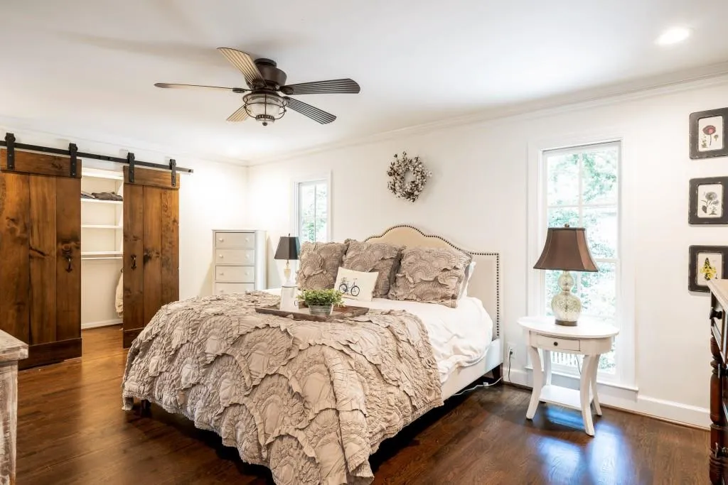 195 Berwick Drive, Sandy Springs, Georgia 30328, 3 Bedrooms Bedrooms, ,2 BathroomsBathrooms,Residential,Sold,195 Berwick Drive,6076508