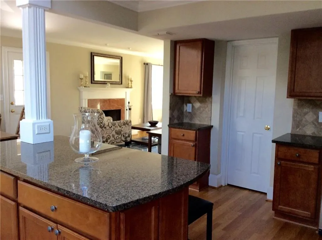 6400 Wright Road, Sandy Springs, Georgia 30328, 5 Bedrooms Bedrooms, ,3 BathroomsBathrooms,Residential,Sold,6400 Wright Road,5825775