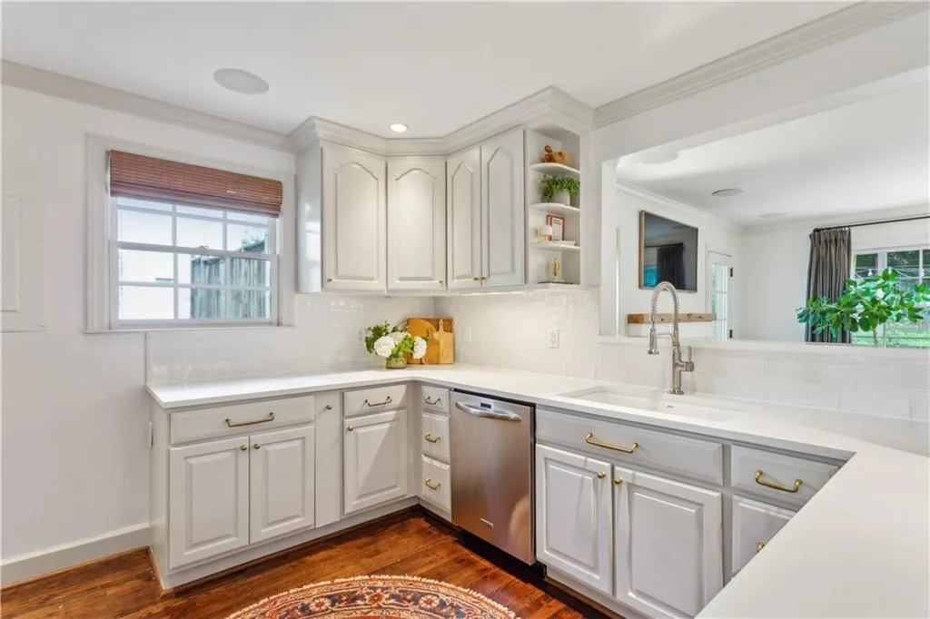 717 Channing Drive Nw, Atlanta, Georgia 30318, 4 Bedrooms Bedrooms, ,3 BathroomsBathrooms,Residential,For Sale,717 Channing Drive Nw,7617753