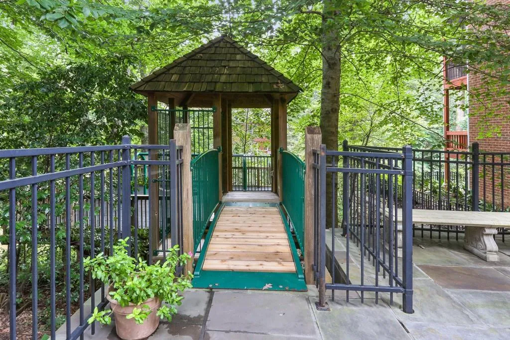 4575 Peachtree Dunwoody Road, Sandy Springs, Georgia 30342, 5 Bedrooms Bedrooms, ,5 BathroomsBathrooms,Residential,Sold,4575 Peachtree Dunwoody Road,6511437