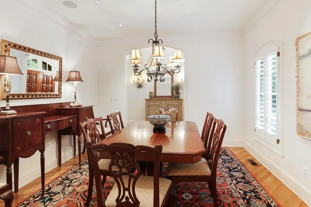 4575 Peachtree Dunwoody Road, Sandy Springs, Georgia 30342, 5 Bedrooms Bedrooms, ,5 BathroomsBathrooms,Residential,Sold,4575 Peachtree Dunwoody Road,6511437