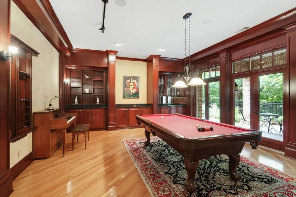 4575 Peachtree Dunwoody Road, Sandy Springs, Georgia 30342, 5 Bedrooms Bedrooms, ,5 BathroomsBathrooms,Residential,Sold,4575 Peachtree Dunwoody Road,6511437