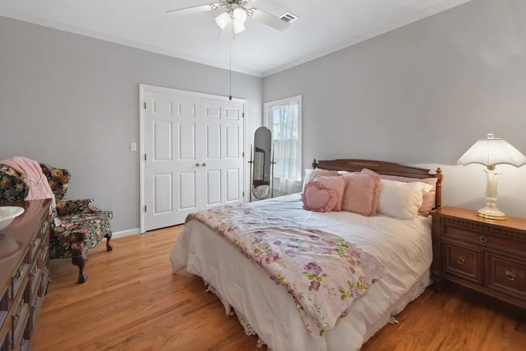 8520 Valemont Drive, Sandy Springs, Georgia 30350, 6 Bedrooms Bedrooms, ,5 BathroomsBathrooms,Residential,Sold,8520 Valemont Drive,6694882