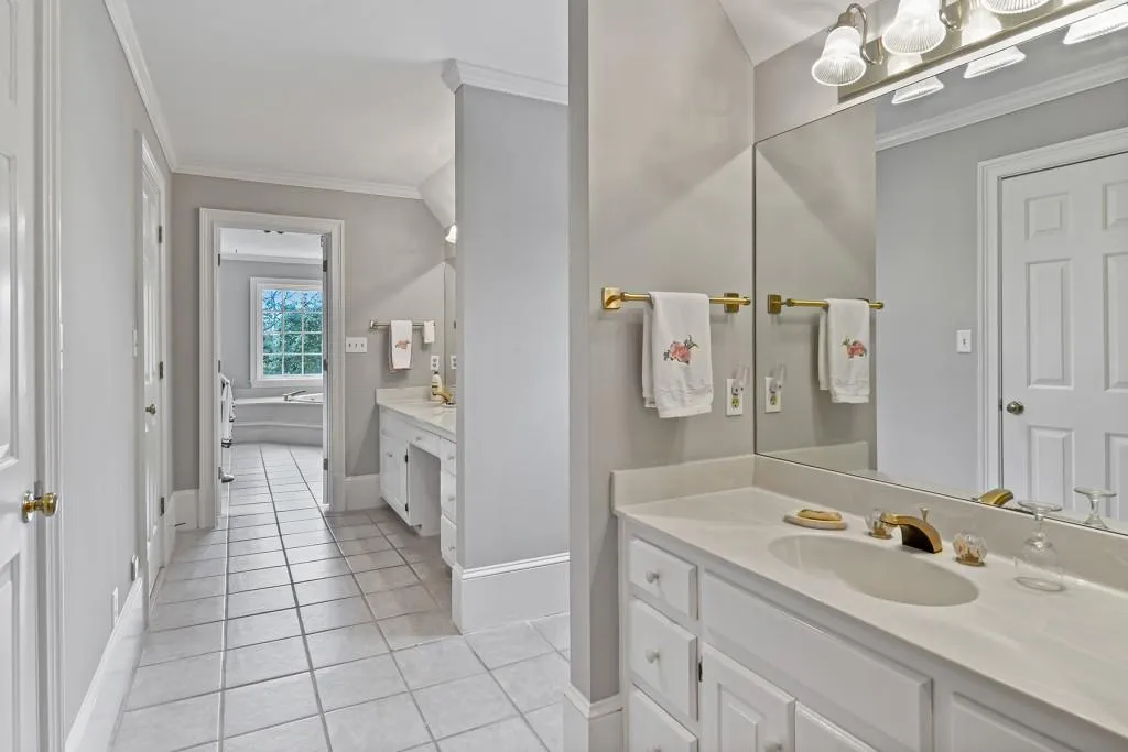 8520 Valemont Drive, Sandy Springs, Georgia 30350, 6 Bedrooms Bedrooms, ,5 BathroomsBathrooms,Residential,Sold,8520 Valemont Drive,6694882