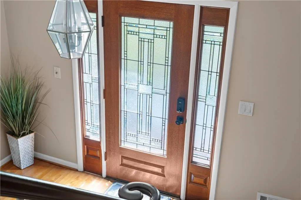 380 Castleridge Drive, Atlanta, Georgia 30342, 4 Bedrooms Bedrooms, ,3 BathroomsBathrooms,Residential,Sold,380 Castleridge Drive,7470541 380 Castleridge Drive, Atlanta, Georgia 30342, 4 Bedrooms Bedrooms, ,3 BathroomsBathrooms,Residential,Sold,380 Castleridge Drive,7470541