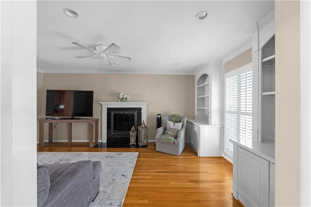 380 Castleridge Drive, Atlanta, Georgia 30342, 4 Bedrooms Bedrooms, ,3 BathroomsBathrooms,Residential,Sold,380 Castleridge Drive,7470541 380 Castleridge Drive, Atlanta, Georgia 30342, 4 Bedrooms Bedrooms, ,3 BathroomsBathrooms,Residential,Sold,380 Castleridge Drive,7470541