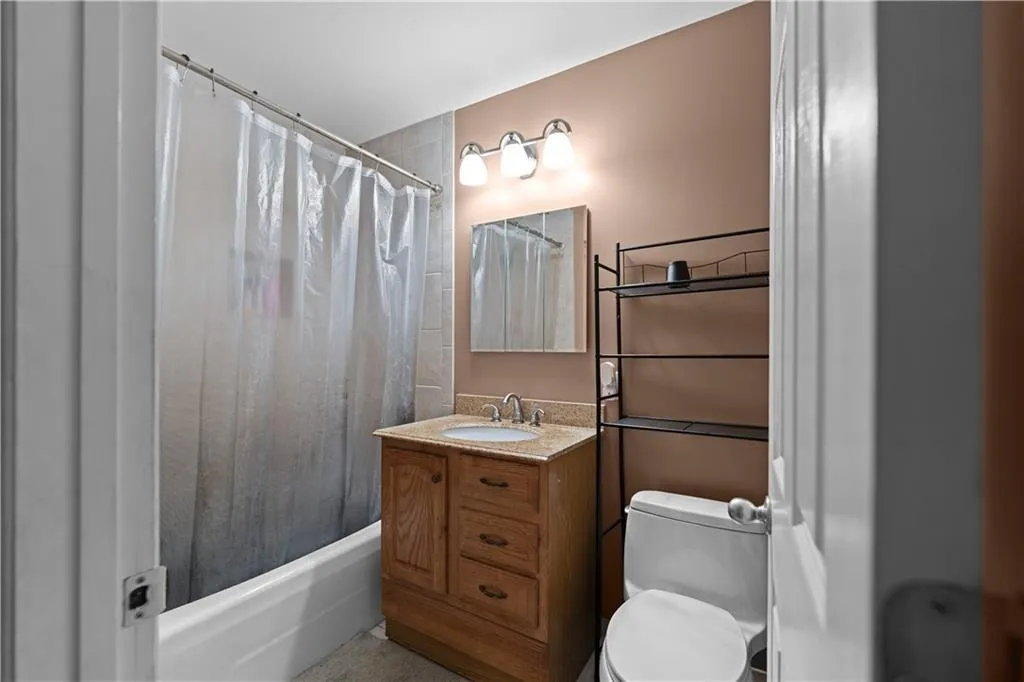 380 Castleridge Drive, Atlanta, Georgia 30342, 4 Bedrooms Bedrooms, ,3 BathroomsBathrooms,Residential,Sold,380 Castleridge Drive,7470541 380 Castleridge Drive, Atlanta, Georgia 30342, 4 Bedrooms Bedrooms, ,3 BathroomsBathrooms,Residential,Sold,380 Castleridge Drive,7470541