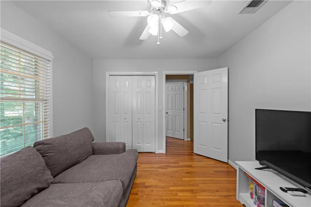 380 Castleridge Drive, Atlanta, Georgia 30342, 4 Bedrooms Bedrooms, ,3 BathroomsBathrooms,Residential,Sold,380 Castleridge Drive,7470541 380 Castleridge Drive, Atlanta, Georgia 30342, 4 Bedrooms Bedrooms, ,3 BathroomsBathrooms,Residential,Sold,380 Castleridge Drive,7470541