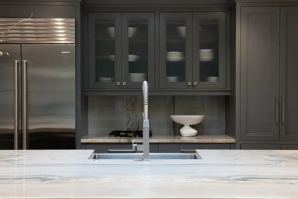 320 Long Glen Drive, Atlanta, Georgia 30327, 5 Bedrooms Bedrooms, ,5 BathroomsBathrooms,Residential,For Sale,320 Long Glen Drive,7680414