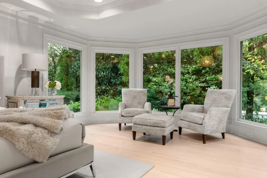 320 Long Glen Drive, Atlanta, Georgia 30327, 5 Bedrooms Bedrooms, ,5 BathroomsBathrooms,Residential,For Sale,320 Long Glen Drive,7680414