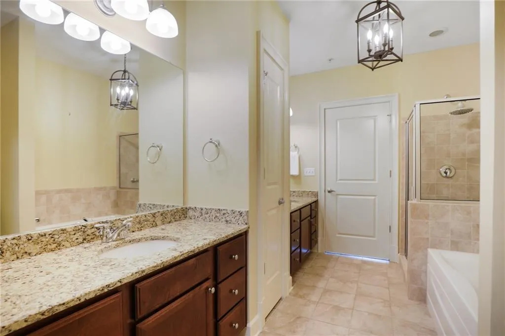 200 River Vista Drive Unit 742, Atlanta, Georgia 30339, 2 Bedrooms Bedrooms, ,2 BathroomsBathrooms,Residential,Sold,200 River Vista Drive Unit 742,6920656