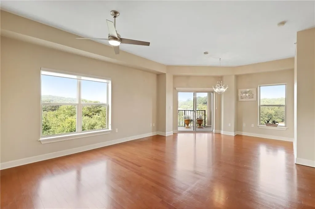 200 River Vista Drive Unit 742, Atlanta, Georgia 30339, 2 Bedrooms Bedrooms, ,2 BathroomsBathrooms,Residential,Sold,200 River Vista Drive Unit 742,6920656