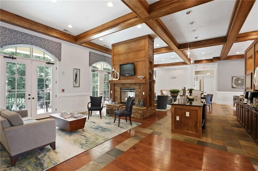 200 River Vista Drive Unit 742, Atlanta, Georgia 30339, 2 Bedrooms Bedrooms, ,2 BathroomsBathrooms,Residential,Sold,200 River Vista Drive Unit 742,6920656