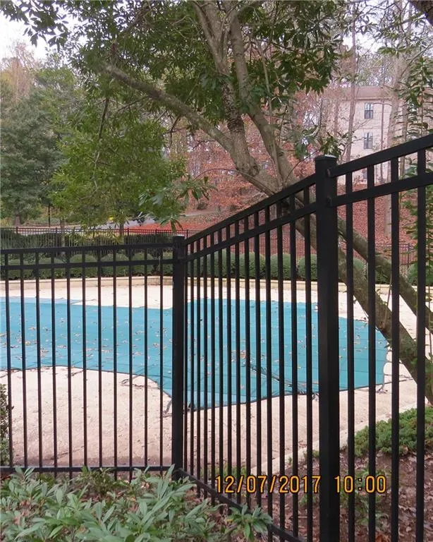 2510 Huntingdon Chase, Sandy Springs, Georgia 30350, 1 Bedroom Bedrooms, ,1 BathroomBathrooms,Residential,Sold,2510 Huntingdon Chase,5951224