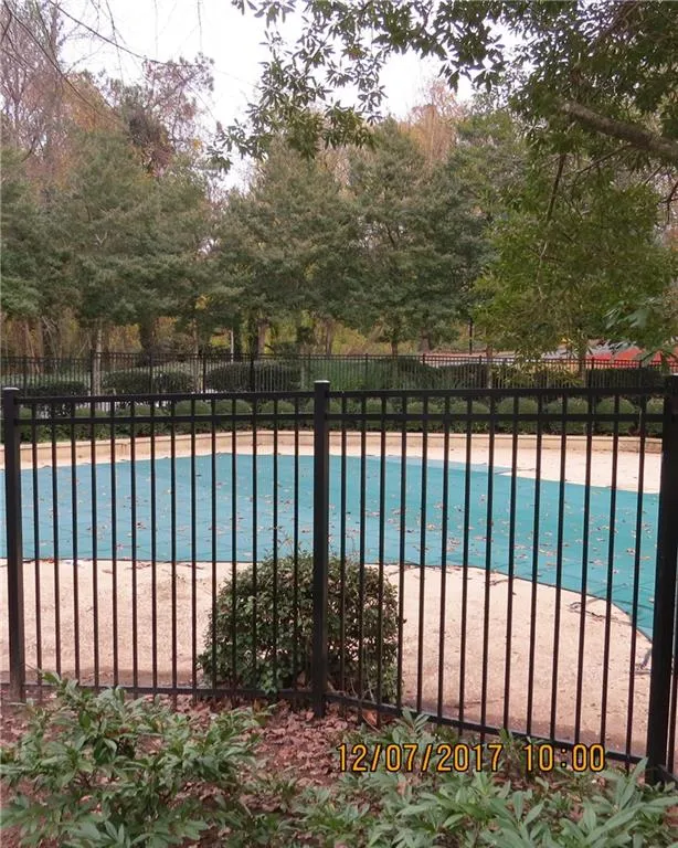 2510 Huntingdon Chase, Sandy Springs, Georgia 30350, 1 Bedroom Bedrooms, ,1 BathroomBathrooms,Residential,Sold,2510 Huntingdon Chase,5951224