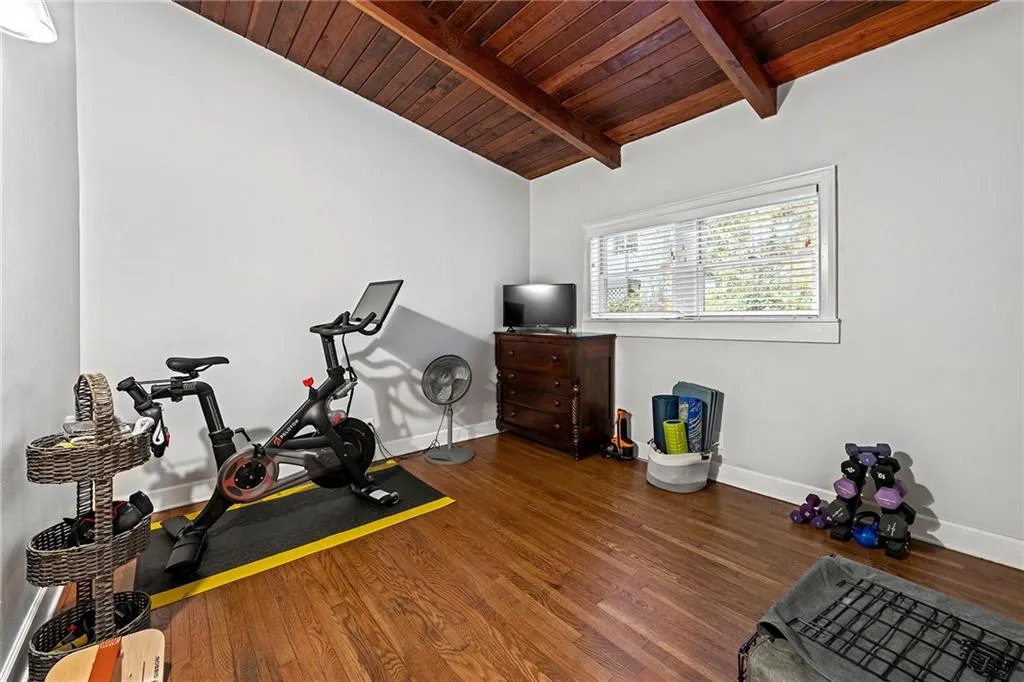 2632 Defoors Ferry Road Nw, Atlanta, Georgia 30318, 2 Bedrooms Bedrooms, ,2 BathroomsBathrooms,Residential,For Sale,2632 Defoors Ferry Road Nw,7661159