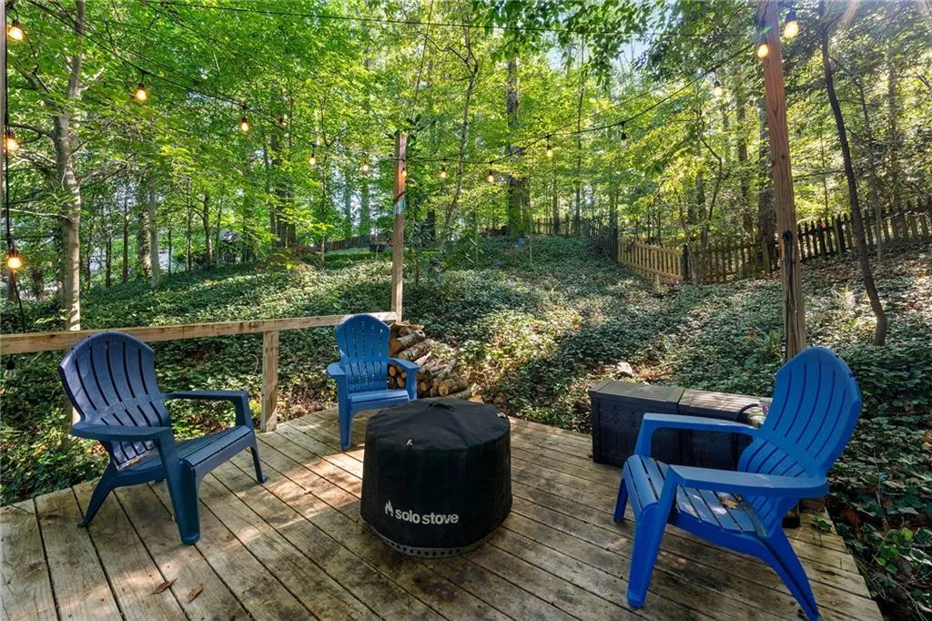 2632 Defoors Ferry Road Nw, Atlanta, Georgia 30318, 2 Bedrooms Bedrooms, ,2 BathroomsBathrooms,Residential,For Sale,2632 Defoors Ferry Road Nw,7661159