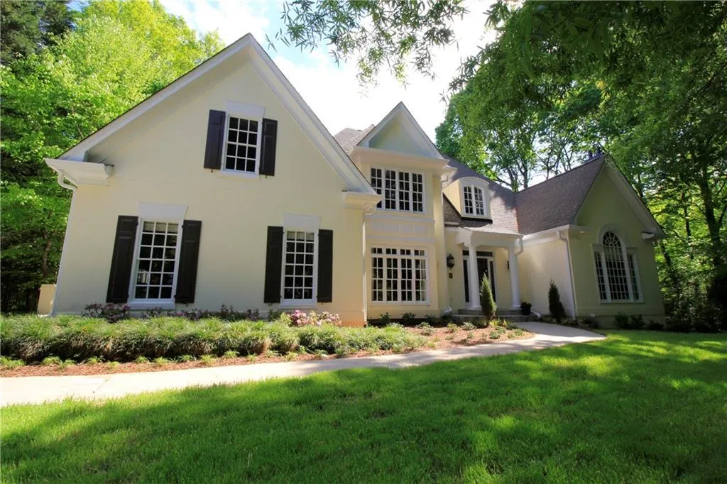 45 Wing Mill Road, Sandy Springs, Georgia 30350, 6 Bedrooms Bedrooms, ,4 BathroomsBathrooms,Residential,Sold,45 Wing Mill Road,7027613