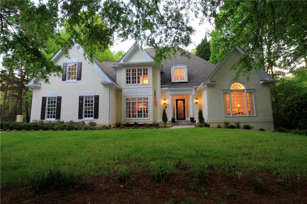 45 Wing Mill Road, Sandy Springs, Georgia 30350, 6 Bedrooms Bedrooms, ,4 BathroomsBathrooms,Residential,Sold,45 Wing Mill Road,7027613
