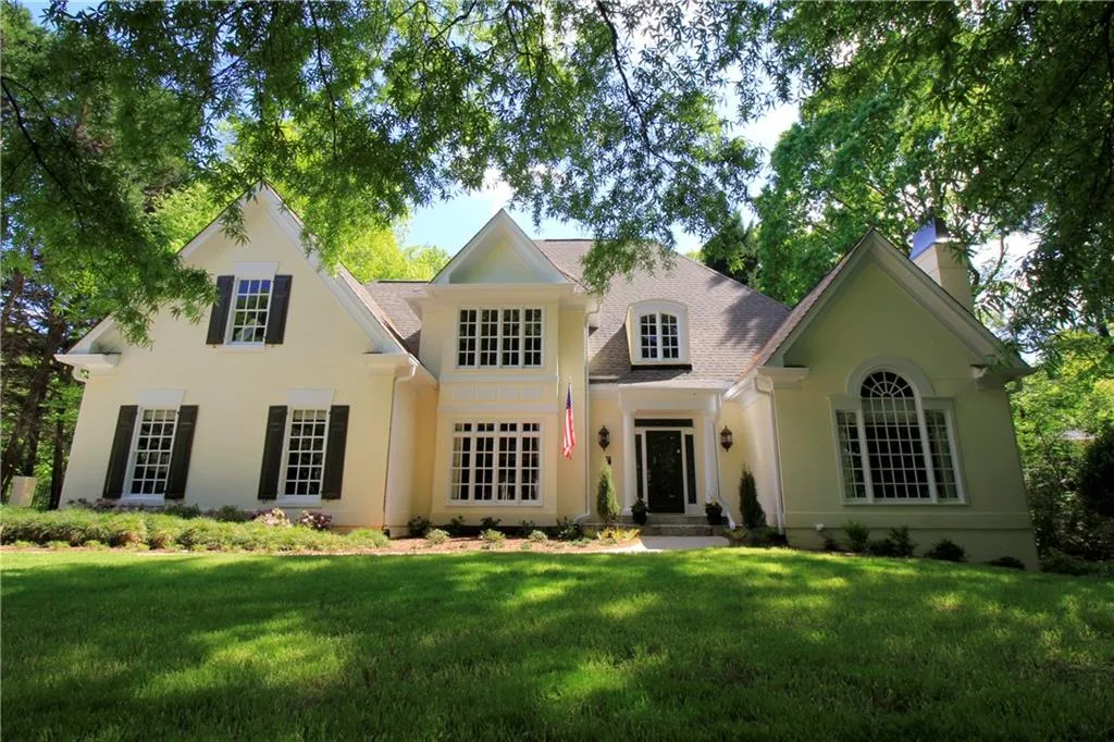 45 Wing Mill Road, Sandy Springs, Georgia 30350, 6 Bedrooms Bedrooms, ,4 BathroomsBathrooms,Residential,Sold,45 Wing Mill Road,7027613