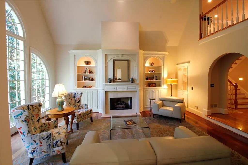 45 Wing Mill Road, Sandy Springs, Georgia 30350, 6 Bedrooms Bedrooms, ,4 BathroomsBathrooms,Residential,Sold,45 Wing Mill Road,7027613