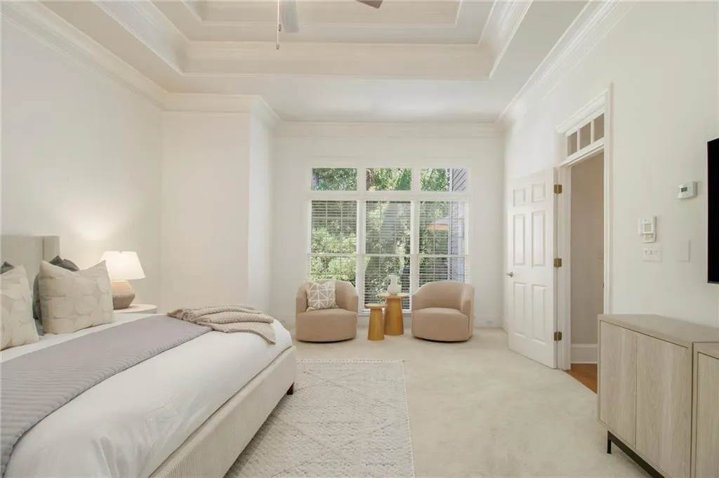 185 Windsor Cove, Atlanta, Georgia 30328, 4 Bedrooms Bedrooms, ,4 BathroomsBathrooms,Residential,For Sale,185 Windsor Cove,7648351