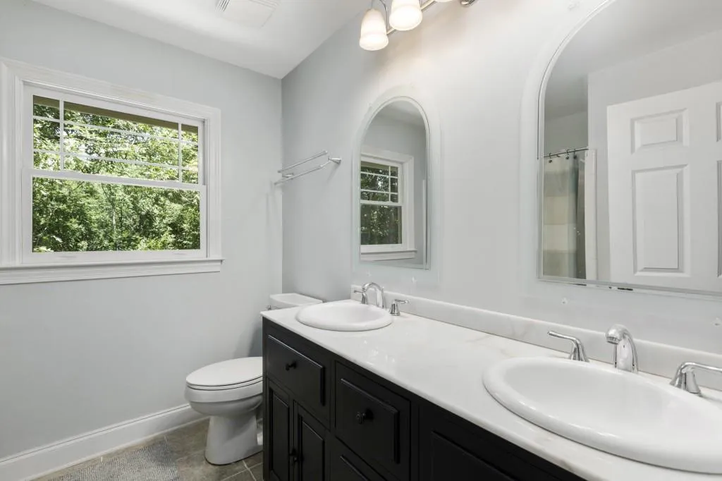 8875 Buckhorn, Sandy Springs, Georgia 30350, 4 Bedrooms Bedrooms, ,4 BathroomsBathrooms,Residential,Sold,8875 Buckhorn,6749037