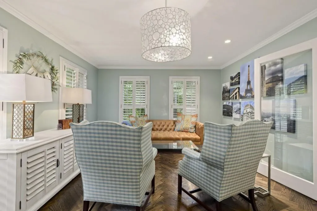 8875 Buckhorn, Sandy Springs, Georgia 30350, 4 Bedrooms Bedrooms, ,4 BathroomsBathrooms,Residential,Sold,8875 Buckhorn,6749037