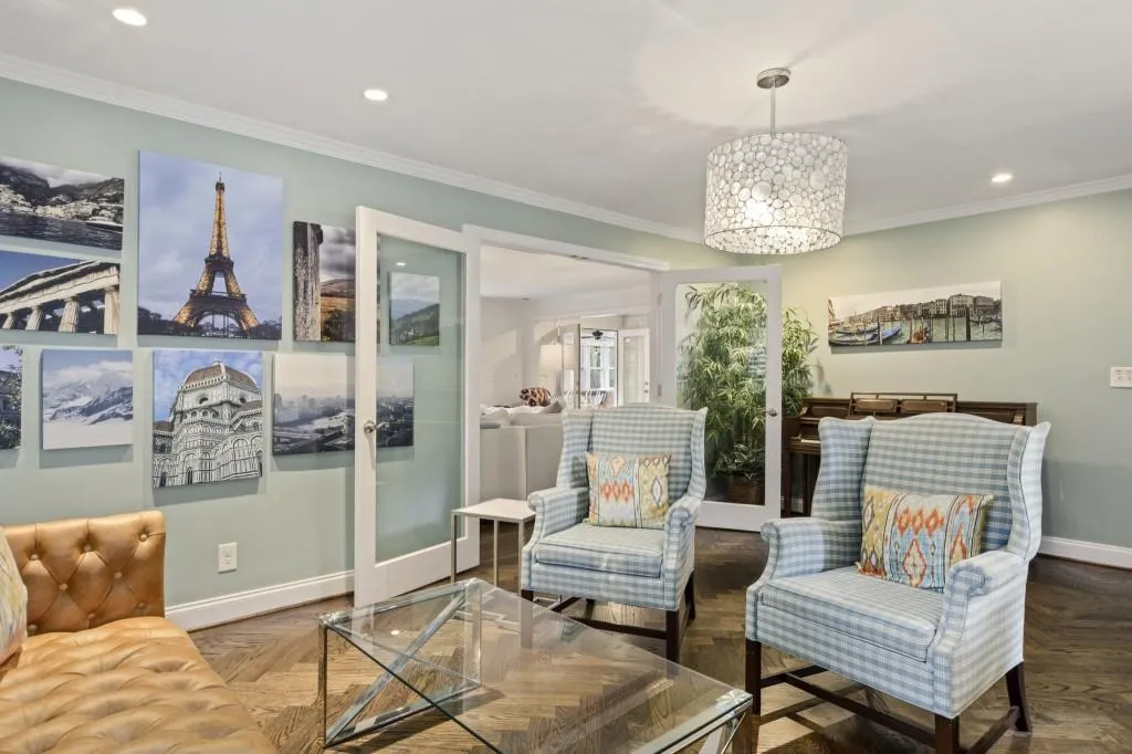 8875 Buckhorn, Sandy Springs, Georgia 30350, 4 Bedrooms Bedrooms, ,4 BathroomsBathrooms,Residential,Sold,8875 Buckhorn,6749037