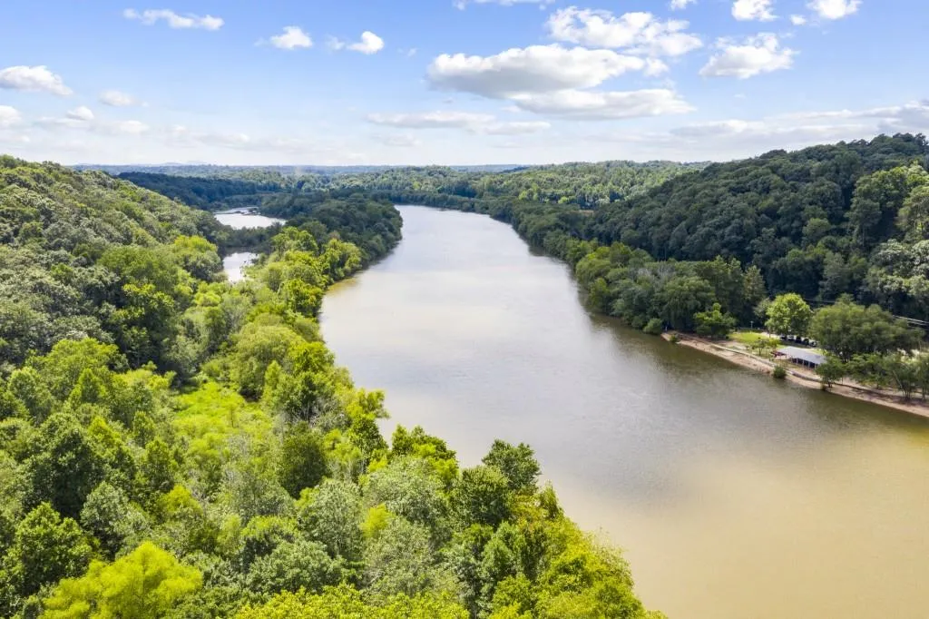 8875 Buckhorn, Sandy Springs, Georgia 30350, 4 Bedrooms Bedrooms, ,4 BathroomsBathrooms,Residential,Sold,8875 Buckhorn,6749037